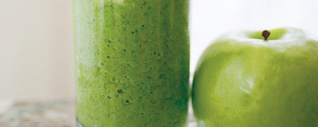 Smoothie με πράσινο μήλο