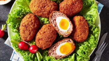 Scottish eggs: Κάν’ το όπως οι σκοτσέζοι