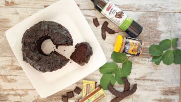 Vegan κέικ με χαρουπόμελο