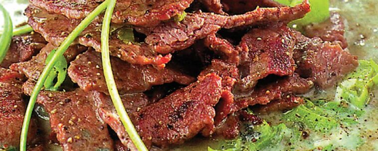 Φιλέτο βοδινό με σάλτσα ροκφόρ (Filet de boeuf sauce roquefort)