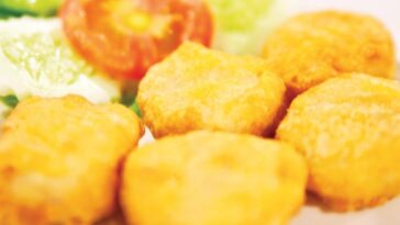 Τραγανά nuggets  κοτόπουλου στο φούρνο