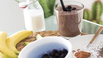Smoothie με blueberries και κακάο
